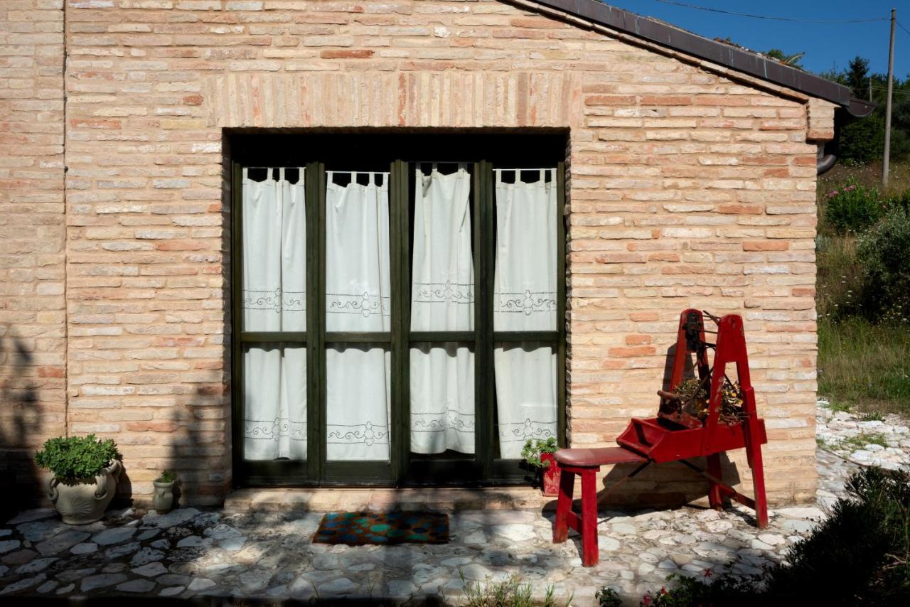 Agriturismo Campo Aperto Belvedere Ostrense Dış mekan fotoğraf